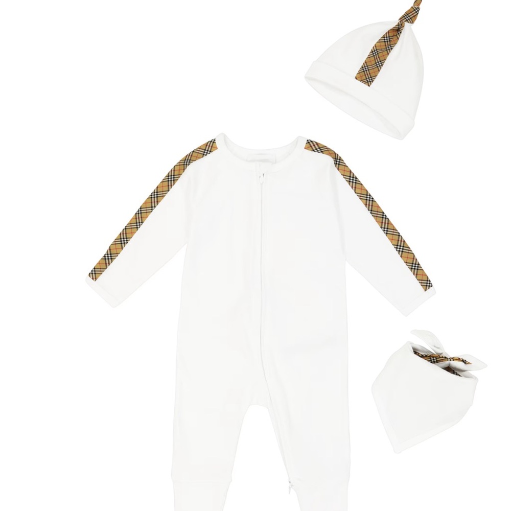 Burberry White Baby Onesie with bib and hat